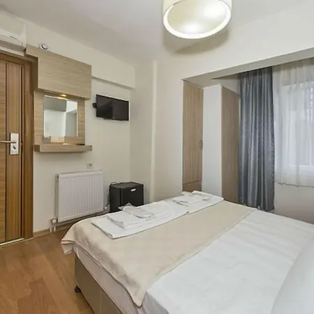 Otel Metrolux