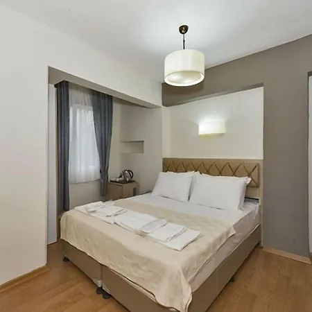 فندق Metrolux