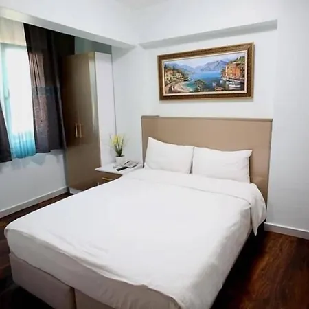 Metrolux 3*